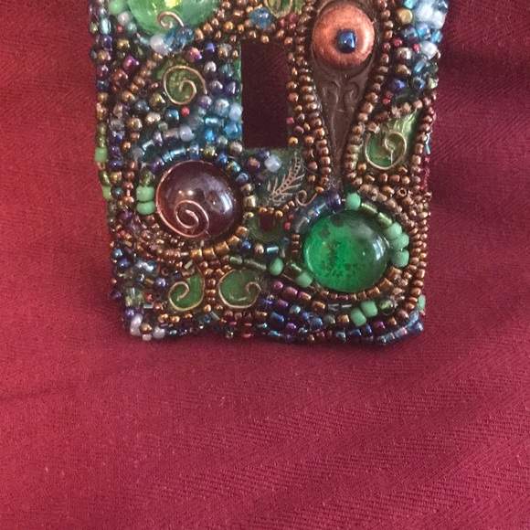 Handmade beaded single light switch cover - Picture 3 of 3